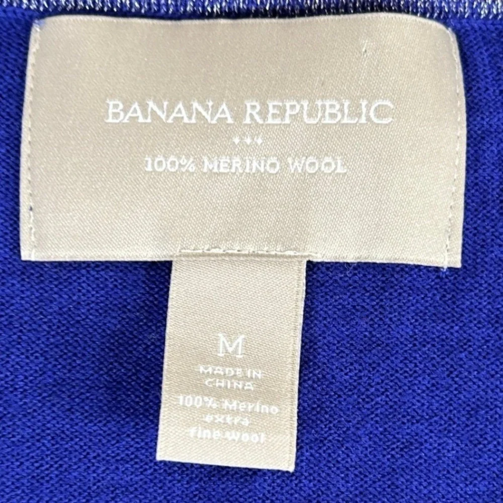 Banana Republic Mens Blue 100% Merino Wool V-Neck Sweater Size Medium 4813